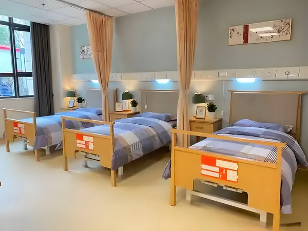 倾欢